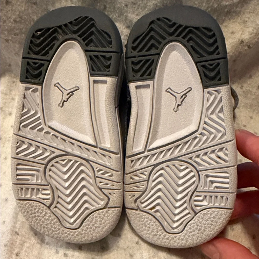 Jordan Flight Origin 3 size 4C toddler